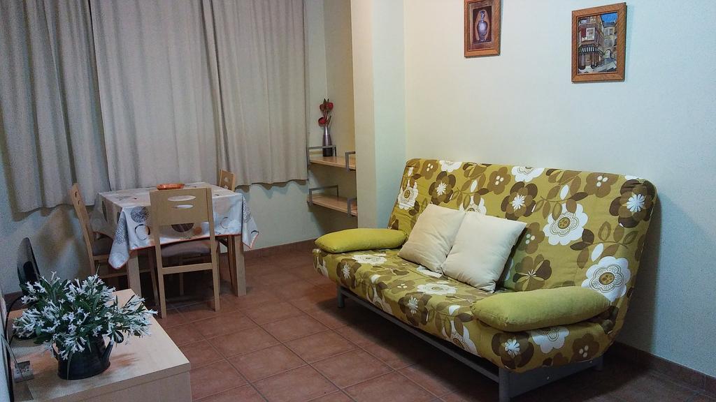 Hostal Sant Roc Botarell Luaran gambar