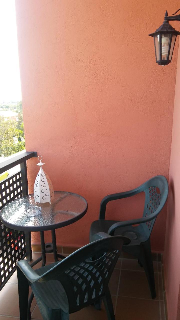 Hostal Sant Roc Botarell Luaran gambar