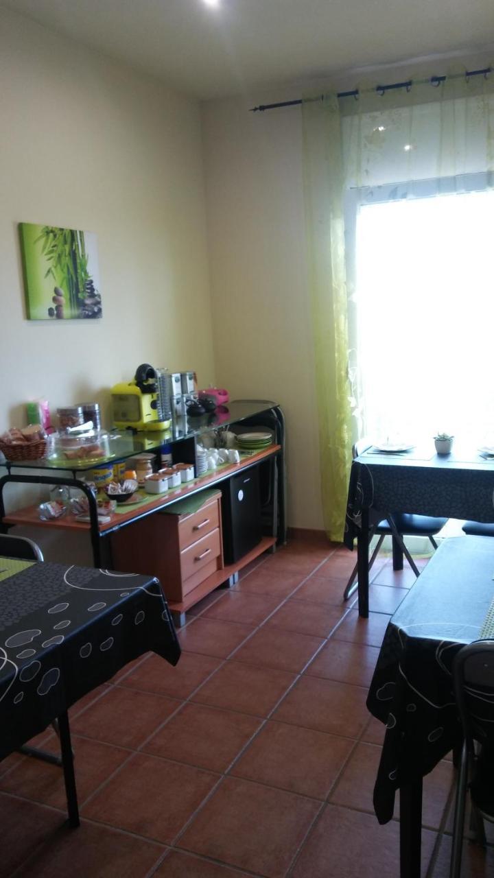 Hostal Sant Roc Botarell Luaran gambar